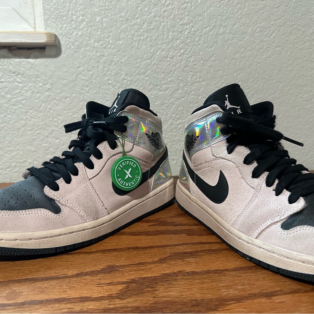 iridescent jordan 1
